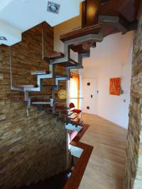 תמונת בית, מרתון למכירה (4)