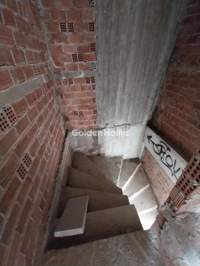 Image 17 of 28