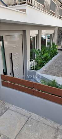Image 5 of 25