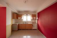 תמונת קיפסלי, אתונה למכירה (4)