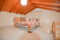 Image 11 of 25