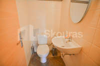 Image 12 of 25
