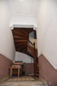 Image 27 of 30