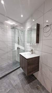 Image 19 of 24