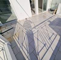 Image 15 of 30
