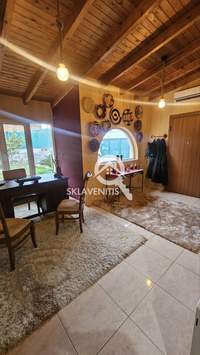 Image 10 of 22