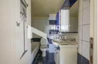 Image 11 of 25