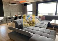 תמונת בית פרטי, מרתון למכירה (1)