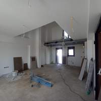 Image 11 of 28