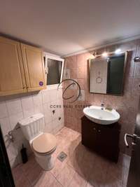 Image 12 of 20