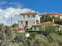 תמונת קאריסטוס, אוויה למכירה