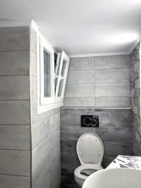 Image 21 of 25