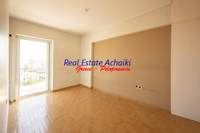 תמונת קליתיאה, אתונה למכירה (2)