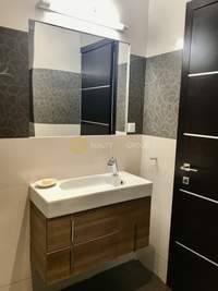 תמונת בית, לאבראוטיקי, אתונה למכירה (4)