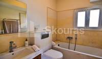 Image 10 of 25