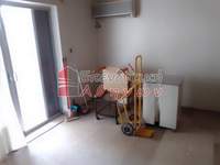 תמונת מרוסי, אתונה למכירה