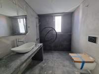 תמונת מרוסי, אתונה למכירה (4)