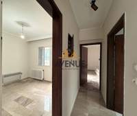 Image 10 of 25
