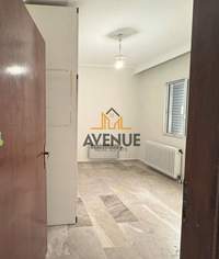 Image 11 of 25