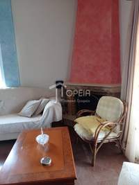 Image 10 of 25