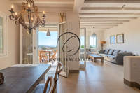 תמונת טינוס, הקיקלאדיים למכירה (4)