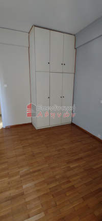 תמונת קליתיאה, אתונה למכירה (2)