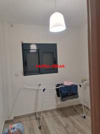 Image 2 of 8