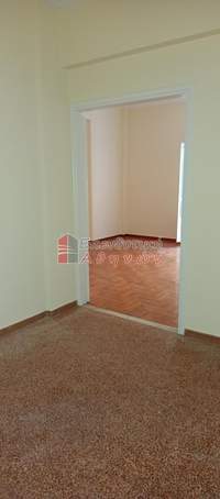 תמונת דירה, כיכר אמריקיס, אתונה למכירה (2)