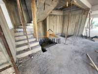 Image 8 of 23