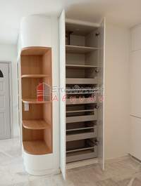 תמונת זאפיו, רשות מקומית אתונה למכירה (2)