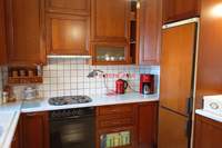 תמונת גליפדה, אתונה למכירה (2)