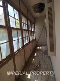 Image 19 of 25