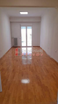 תמונת ויקטוריה, אתונה למכירה