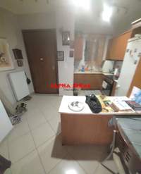 Image 6 of 18