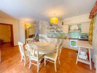 תמונת טנאגרה, אוויה למכירה (2)