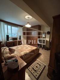 Image 14 of 25