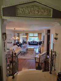 Image 11 of 25