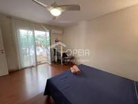 Image 11 of 25
