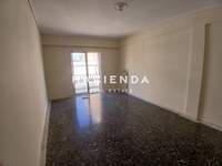 תמונת ניקיה, אתונה למכירה (2)