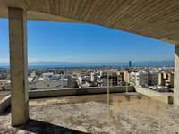 תמונת גליפדה, אתונה למכירה (2)