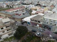 Image 13 of 16