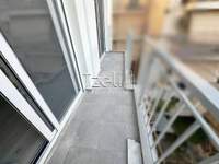 Image 27 of 30