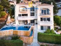 תמונת קיפיסיה, אתונה למכירה (2)