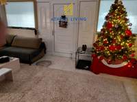 תמונת ואריליסיה, אתונה למכירה (2)