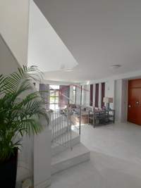Image 7 of 30