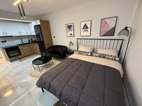 תמונת פנגרטי, רשות מקומית אתונה למכירה (2)