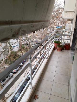 תמונת אמפלוקיפי, אתונה למכירה