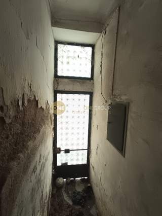 Gizi / Gkyzi, Athens for sale