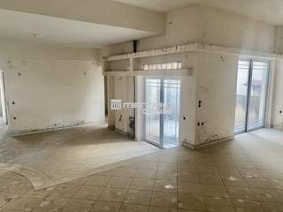 Metamorfosi, Athens for sale