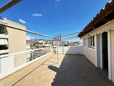 תמונת דופלקס, מטמורפוסי, אתונה למכירה (1)